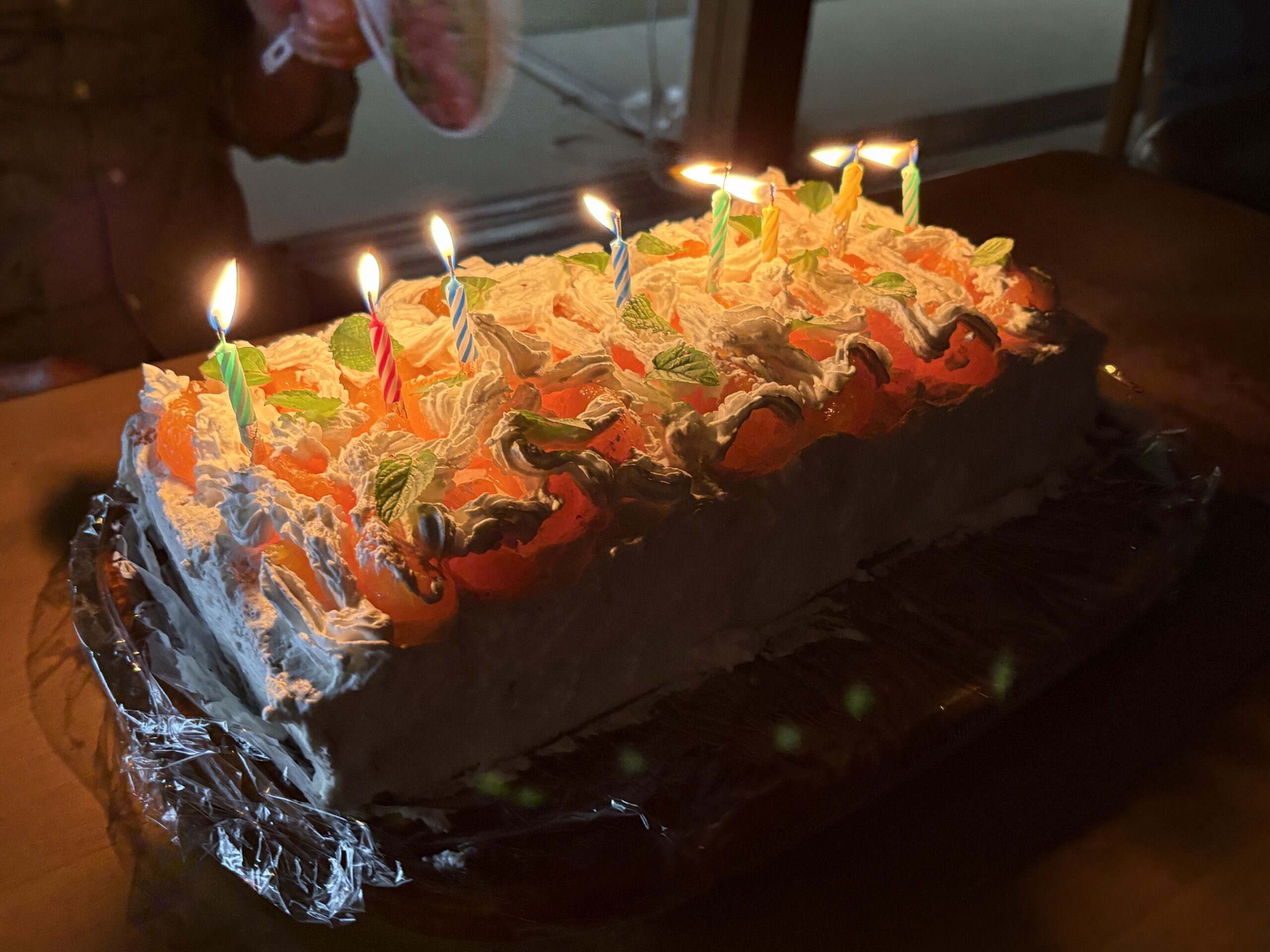 ゴージャスな手作りケーキ